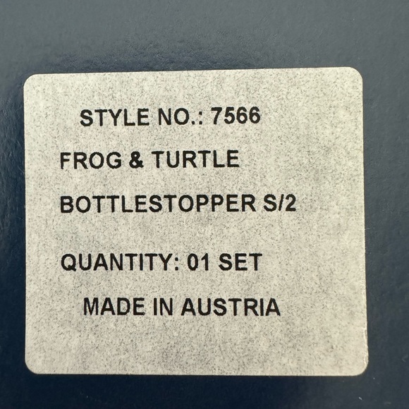 Towle Full Lead Crystal Frog & Turtle Wine Bottle Stoppers Style No: 7566 - Picture 5 of 7